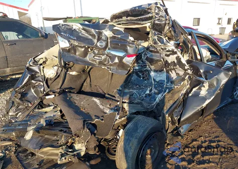 2017 Nissan Altima 2.5 S из США, поврежденный, VIN 1N4AL3AP4HC493156